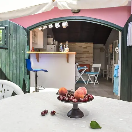 Appartement With Parking Space Sukosan, Zadar - 5772 *