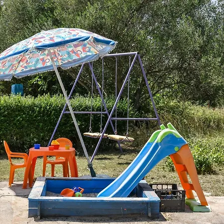 With Parking Space Sukosan, Zadar - 5772 Апартаменты