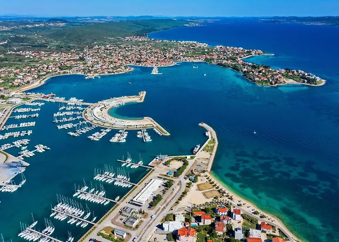 With Parking Space Sukosan, Zadar - 5772 Apartament Bibinje